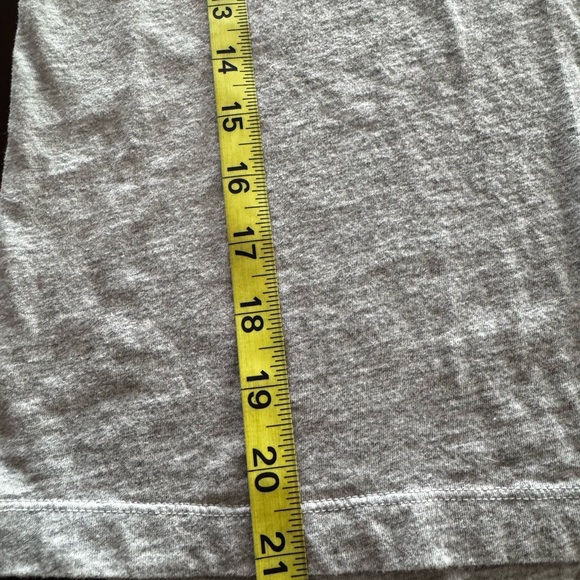 Vintage Inspired Forever 21 Tee - Picture 6 of 6